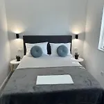 Gallery Ii Apartment *