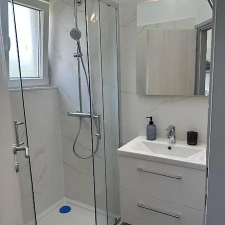 Lägenhet Gallery Ii Makarska