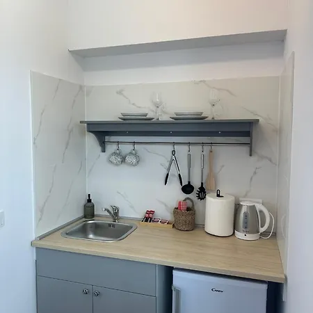 Apartment Gallery Ii