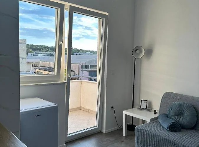 Gallery Ii Apartment Makarska