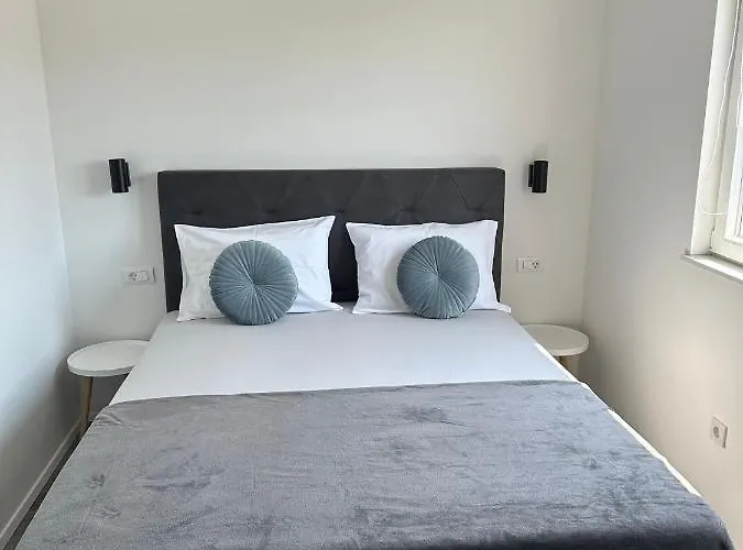 Gallery Ii Apartman *