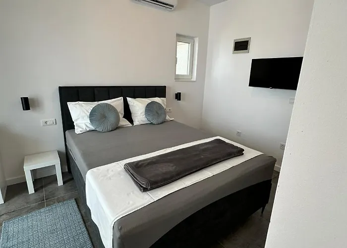 Gallery Ii Apartment